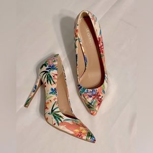 Le Château Pointed Floral High Heels, Size 8